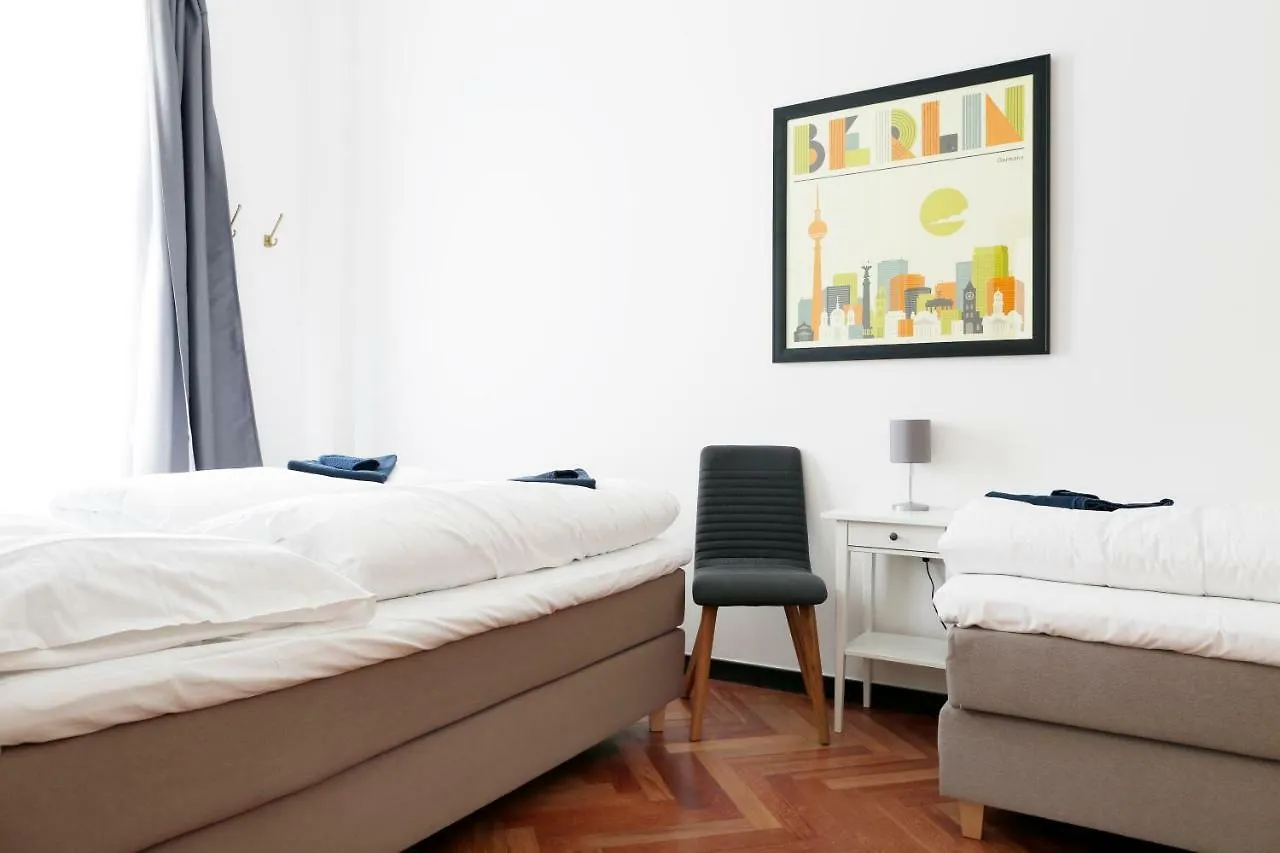 Katz By Rockchair Apartments L Superhost Status L 3 Bedrooms Boxspringbeds 2 Bathrooms In City Center - Cozy Family & Business Flair Welcomes You! Berlin Germany